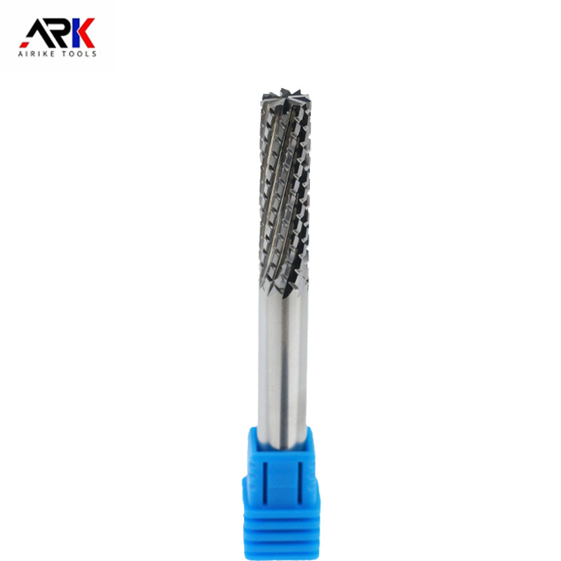 कार्बन फाइबर मिलिंग कटर आसानी से खराब हो जाते हैं? झोंगये दा ने स्थायित्व बढ़ाने के लिए युक्तियाँ साझा कीं