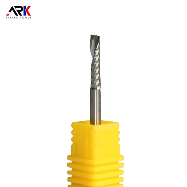 एनग्रेविंग मशीन के मिलिंग कटर के संचालन के लिए सावधानियां